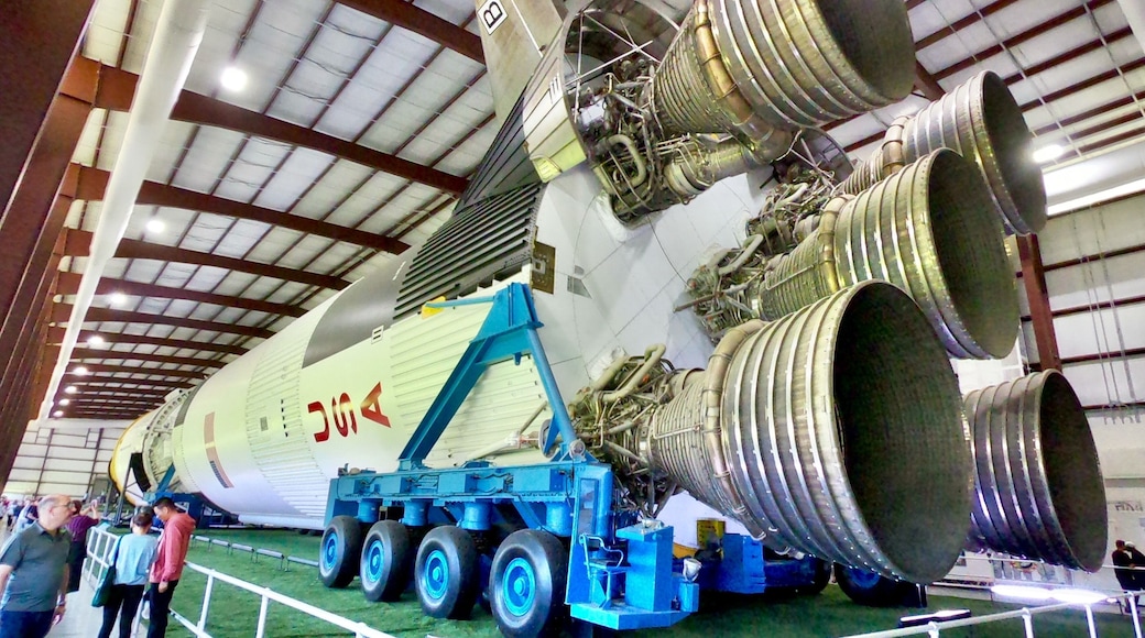 When visiting Houston Space Center, you will find a Saturn V rocket - Apollo missions.
Easily you take one day inside on tours and exposition.