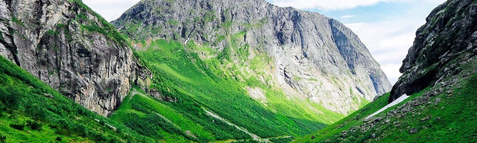 Norway conjures images of snow and ice but in summer, you'd struggle to find a much greener place in Europe! #Green