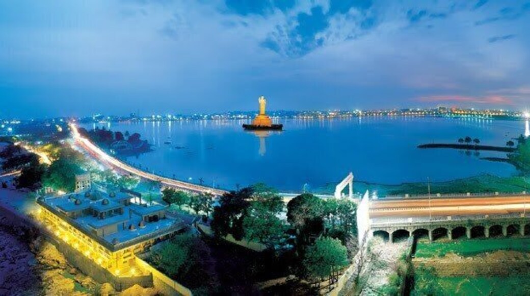 Hussain Sagar Lake