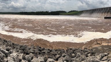 Don’t know how to capture this but the Arkansas river was flooding. The dam is letting out town flooding amounts of water to save it at the expense of the towns downstream.