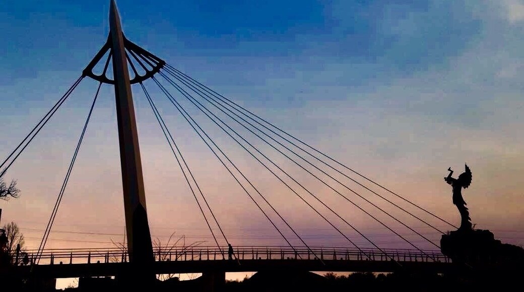 I've seen several pictures of the Keeper if the Plains but I wanted to add my own. It just so happen that our visit coincided with a fire on the west side of the city. He must be distracted!