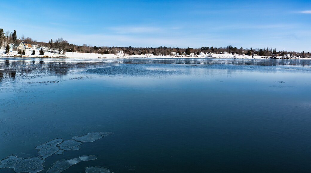 Wide view of Searsport Maine waterfront