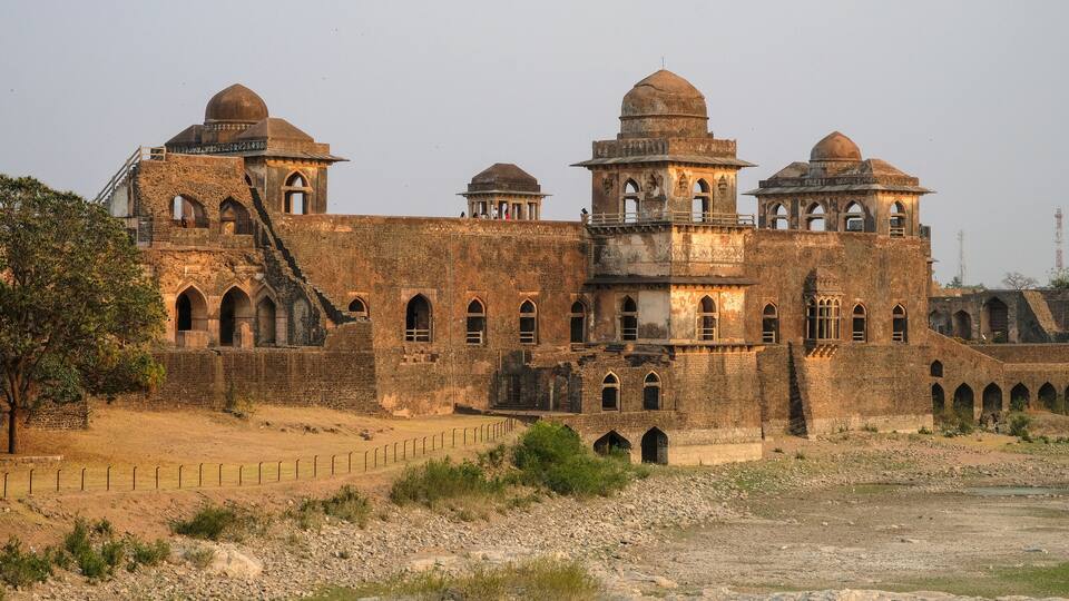 Jahaz Mahal is the most famous building in Mandu was built between two pools of water. Mandu, Madhya Pradesh, India.