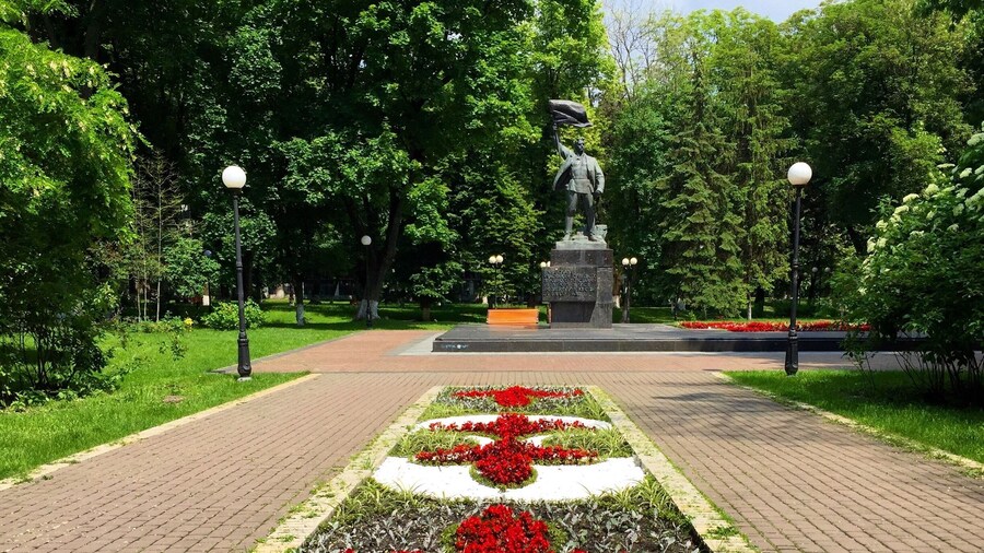 Landscaping and statues. Typical Ukraine.