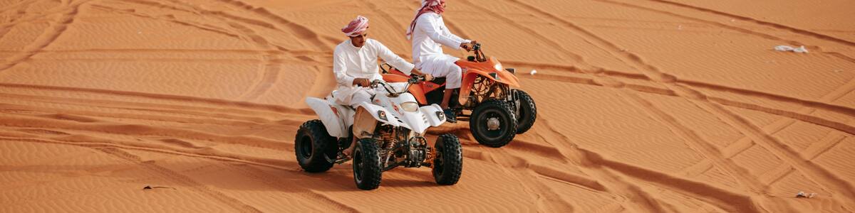 Saudi Arabia showing motorcycle riding and desert views