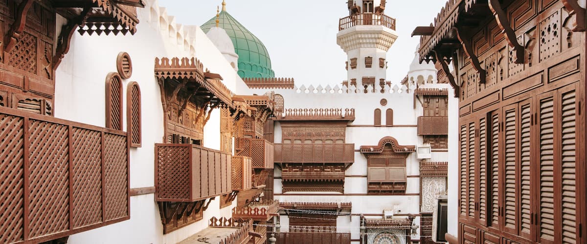 Saudi Arabia showing heritage architecture