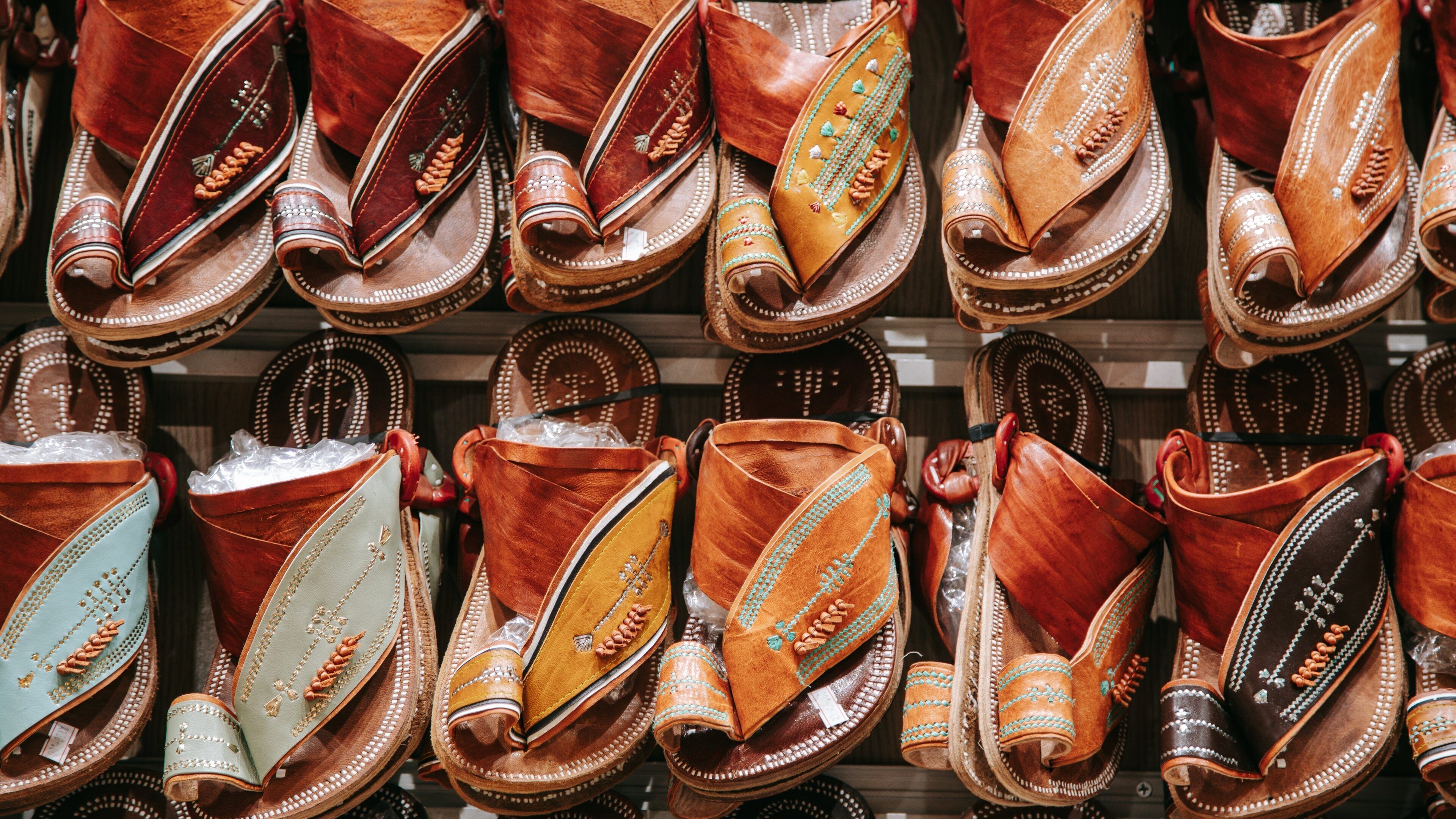 Saudi Arabia featuring markets