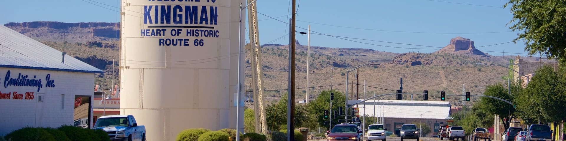 Kingman featuring signage, tranquil scenes and street scenes