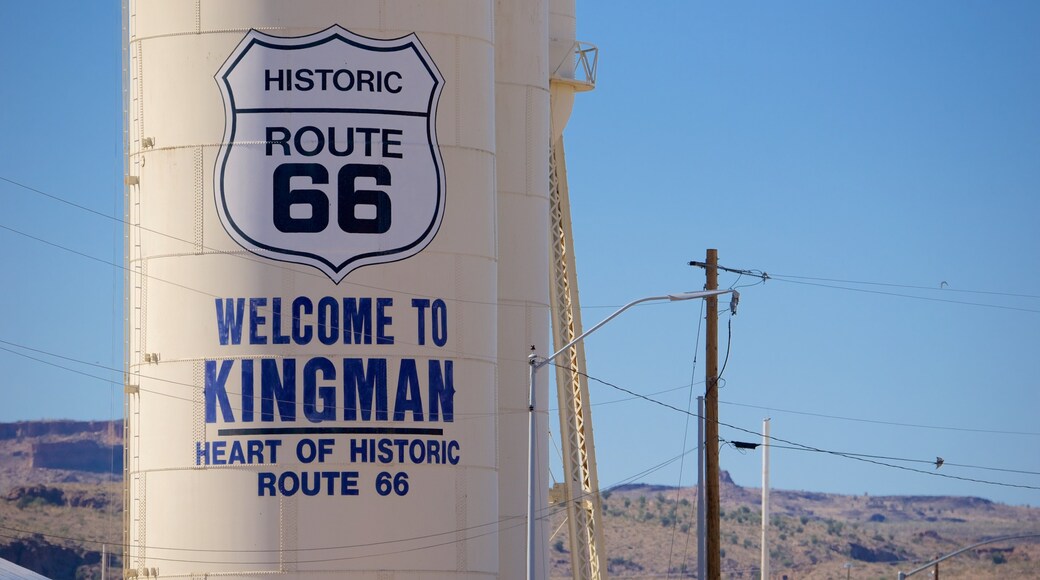 キングマン 表示 砂漠の眺め, 静かな風景 と 標識