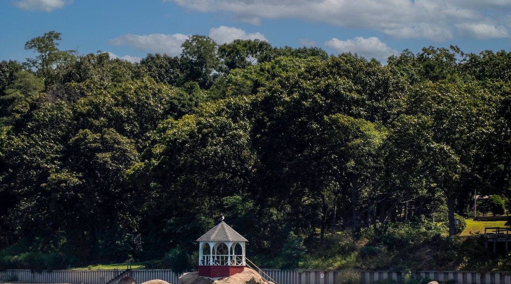 sailing in greenport long island new york Shelter Island coast landscape