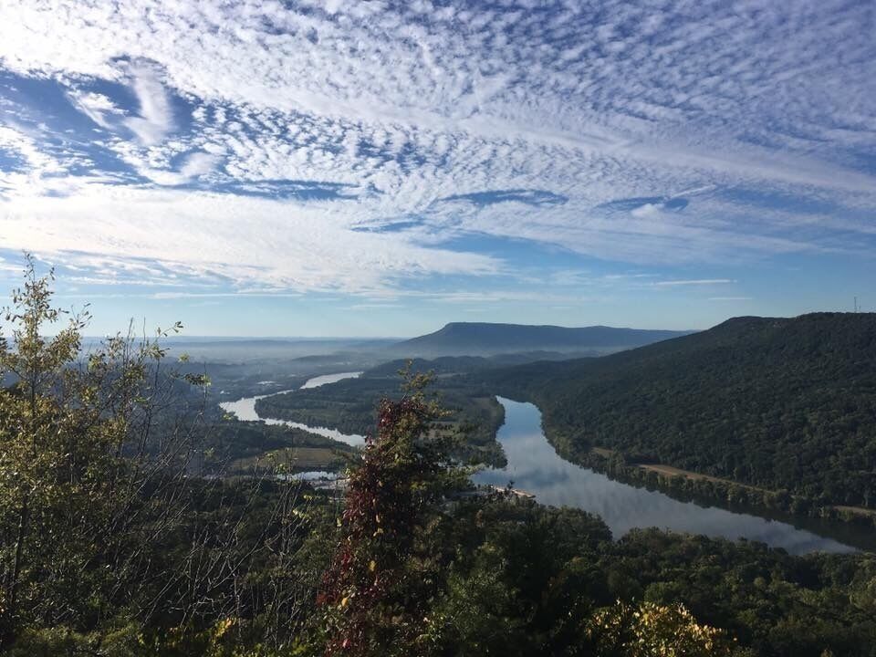 Bluff view of the Tennessee River & Lookout Mountain from Signal Point.