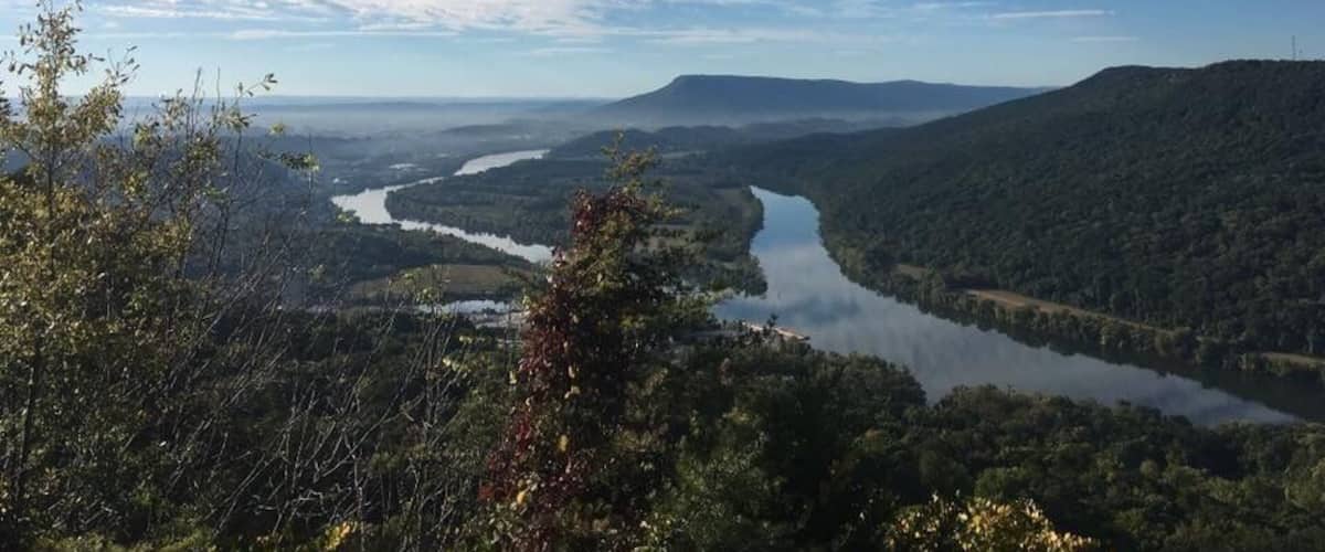 Bluff view of the Tennessee River & Lookout Mountain from Signal Point.
