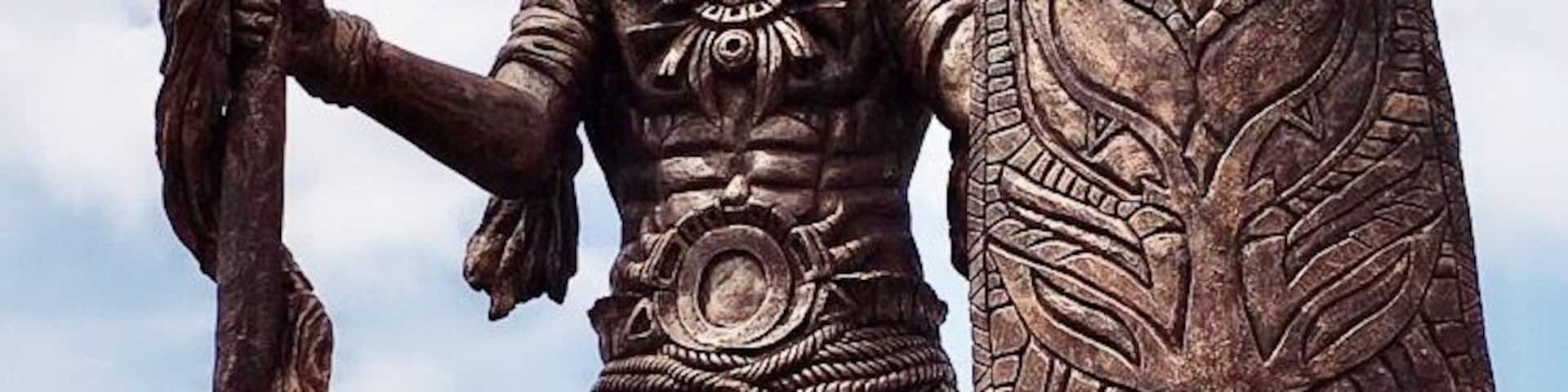 The 15 foot bronze image of Datu Paiburong Unang Hangaway , designed and conceptualized by local artist Boy Maculino, symbolizes the Ilo-Ilo Dinagyang Warrior. The herritage statue showcasing iloilo City’s famous Dinagyang Festival.
#details #photo#sweepstakes