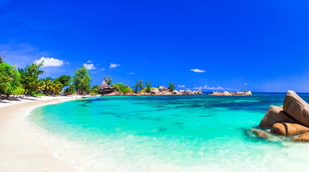 amazing tropical holidays in paradise beaches of Seychelles,Praslin; Shutterstock ID 468271622; Purchase Order: -