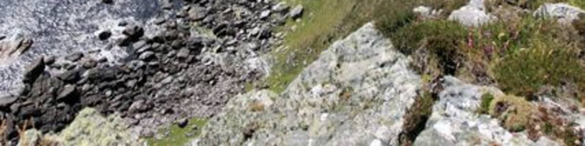 Mull of Oa The edifice is the American Monument erected in memory of lives lost in WW1 by shipwreck below this point.