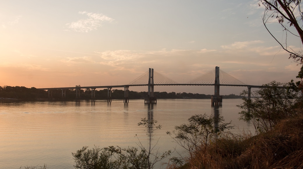 The Imperatriz Bridge over the Tocantins River in Imperatriz Brazil, connecting the State of Maranhao with the State of Tocantins