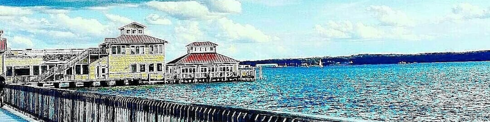 Boardwalk along the beautiful Chesapeake Bay in Solomons, Maryland.