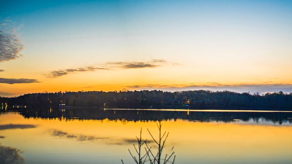 sunriseon lake wylie near belmont NC