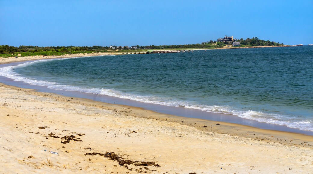 Round Hill Long Beach Padnaram Dartmouth Massachusetts