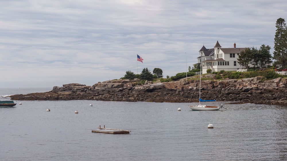 Ram Island Lighthouse and sheltered cove
