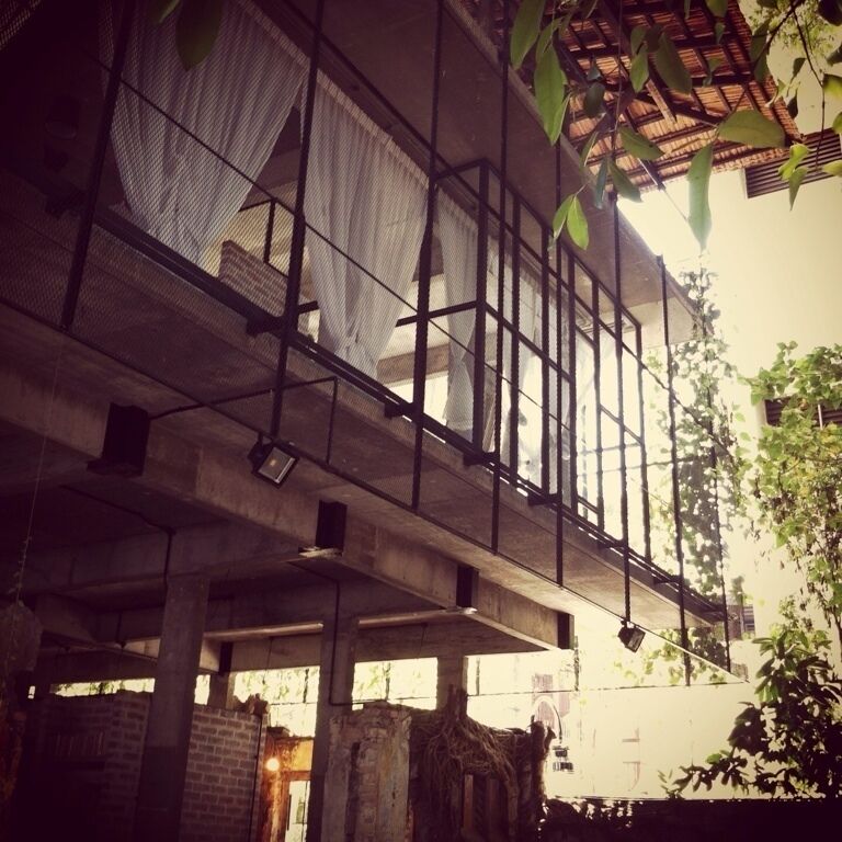 Experience old pre war Ipoh at this minimalist hotel. No frills just raw.