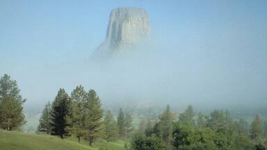 Wyoming mostrando montañas, neblina o niebla y vistas de paisajes