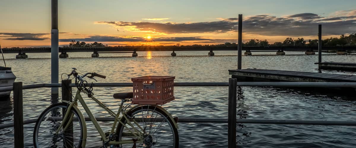 new bern north carolina town riverfront scenes