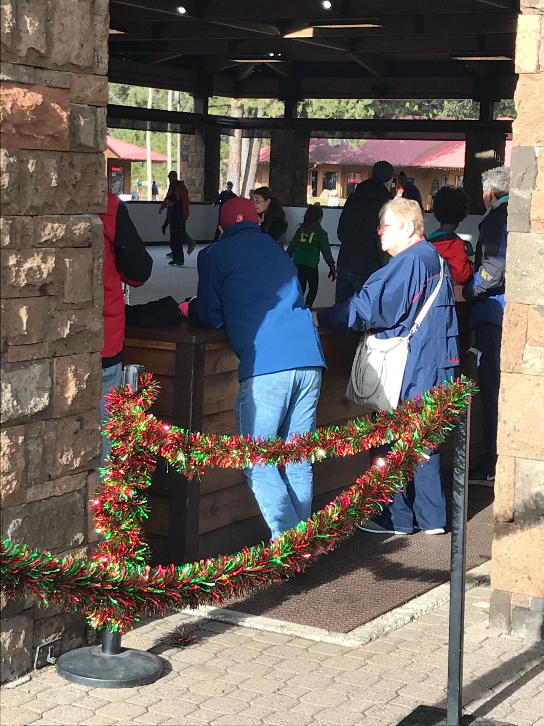The ice skating rink is up and running for Christmas, but the place is really crowded so be prepared to wait.  Took me 10 minutes to place a to go order, but it’s kitschy and cute.