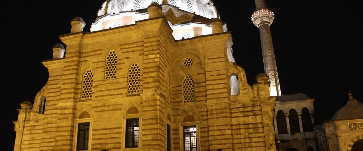 Mosque in Istanbul by night