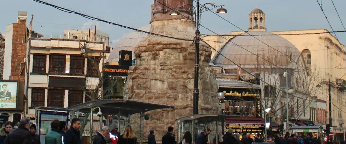 Column of Constantine ( Çemberlitaş), Beyazıt, Istanbul, Turkey
The cemberlitas column is a monumental column erected in 330 AD in honor of Constantine I, one of the seven hills of Istanbul, which is now called Cemberlitas.
#cemberlitas #istanbul #turkey