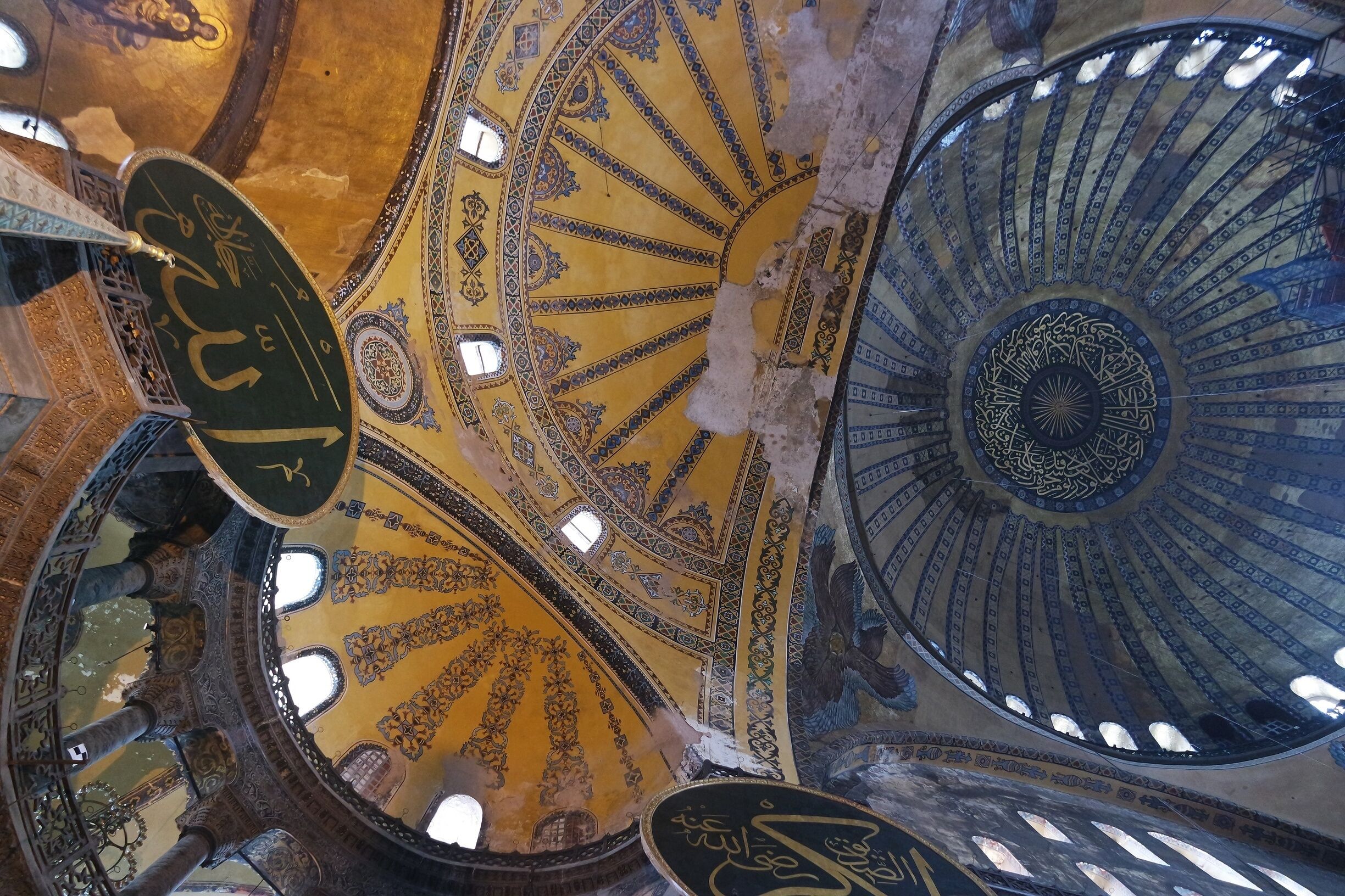 #patterns #Christian #mosque #yellow #blue #Turkey #Istanbul #details #windows #decorative #ceiling #beautiful 