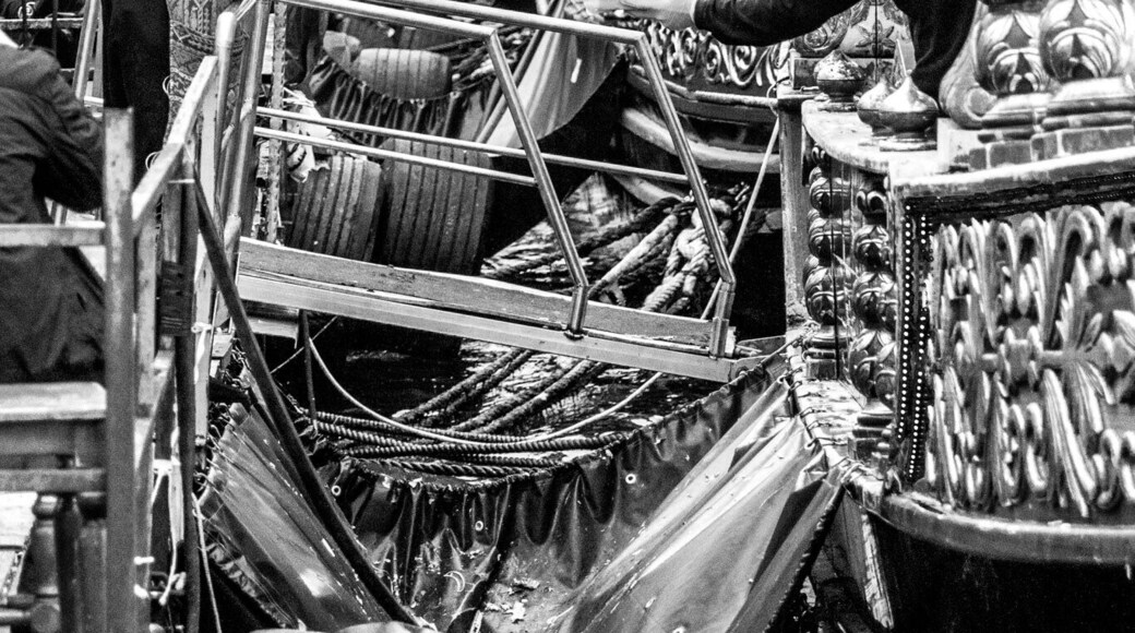 Relax, enjoy the peace and view of the golden horn, the seagulls and why not, a fish sandwich right next to the Galata Bridge.