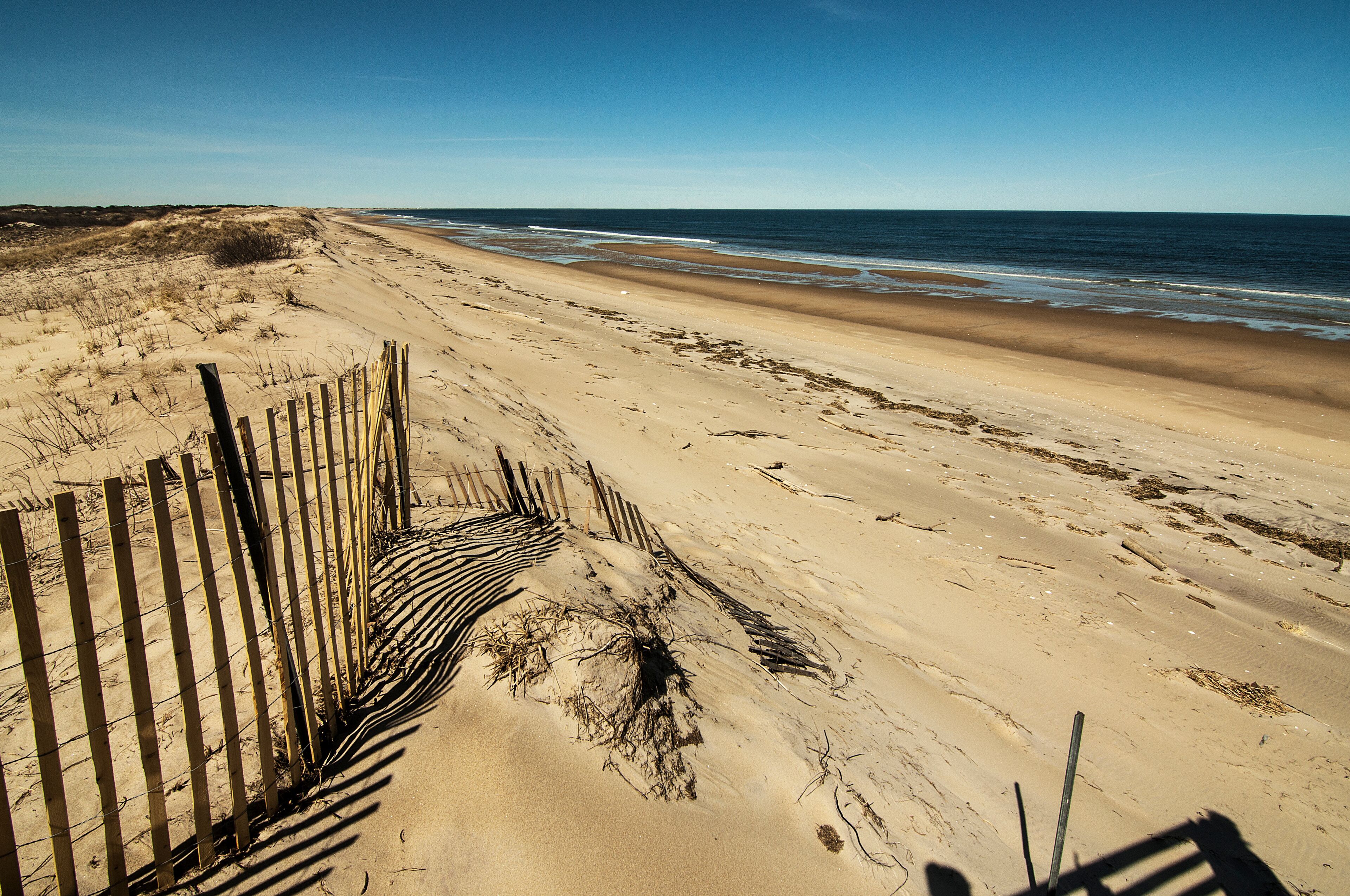 Atlantic ocean coast line in Massachusetts