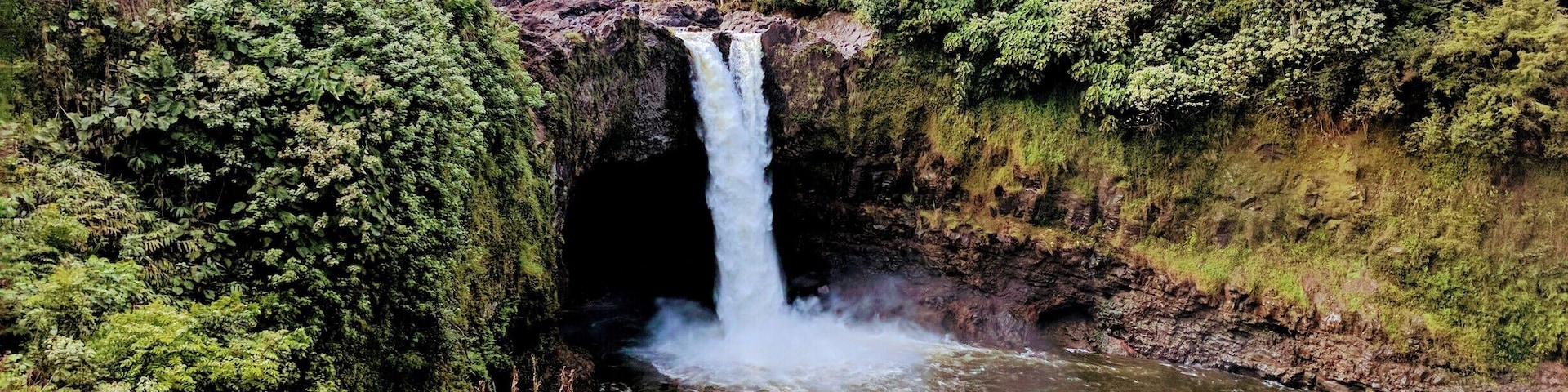 Though we could not see any rainbow , the falls was worth a watch
#lifeatexpedia