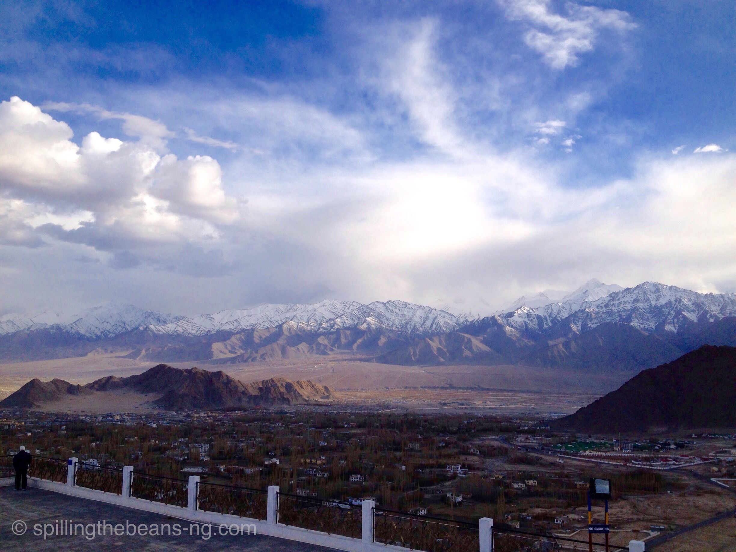 It was my first day in Ladakh and I was treated to this sight of breathtaking landscapes and snow-capped mountains. This view from Shanti Stupa truly left an impression on me.. Mind-blowing, isn't it?

#snow #india #roadtrip