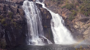 beautiful huge Hundru waterfall of Ranchi ,india