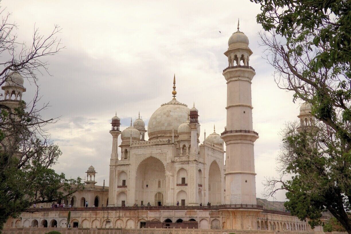 At first glance this may look like the Taj Mahal, but it's actually a smaller replica in Aurangabad.

Built by one of the many Prince's there have been in the region as a mausoleum for his mother, very little of it is made from marble like the original, and is instead finished in lime mortar. Despite this pitfall, it is still a very impressive sight and a must do in Aurangabad.

#architecture