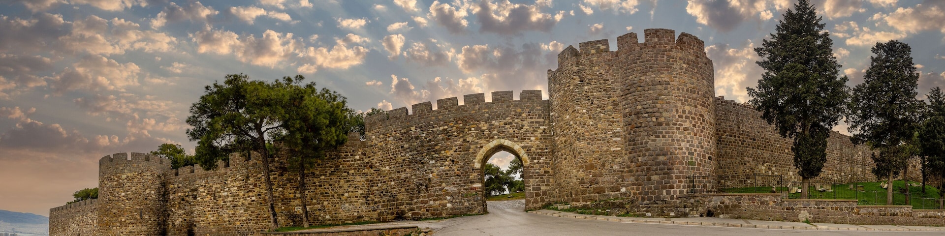 View of Kadifekale Castle in Izmir, Türkiye.