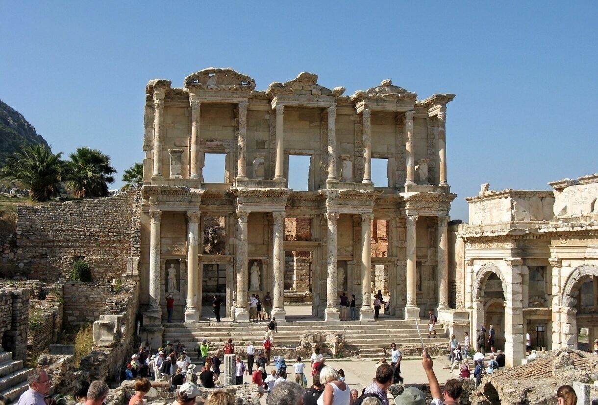 Exploring the the Celsus Library in Ephesus.  #architecture #InStone
