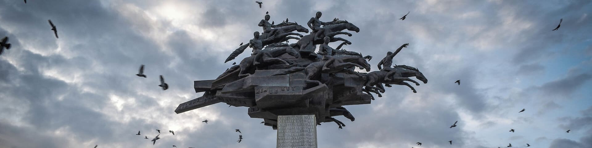 İzmir, one of the biggest cities in Turkey, is worth a visit, to experience nightlife, to eat something special or to watch flying birds along the coast.