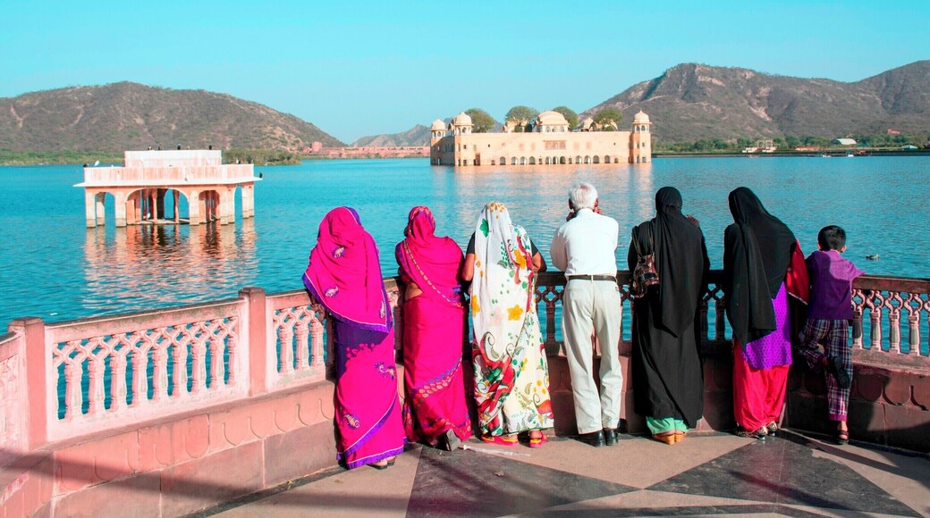 Watching the Jal Mahal, or Water Palace, float on Sagar Lake, Jaipur. The local maharajas built the Jal Mahal in the 18th century for use as a shooting lodge.