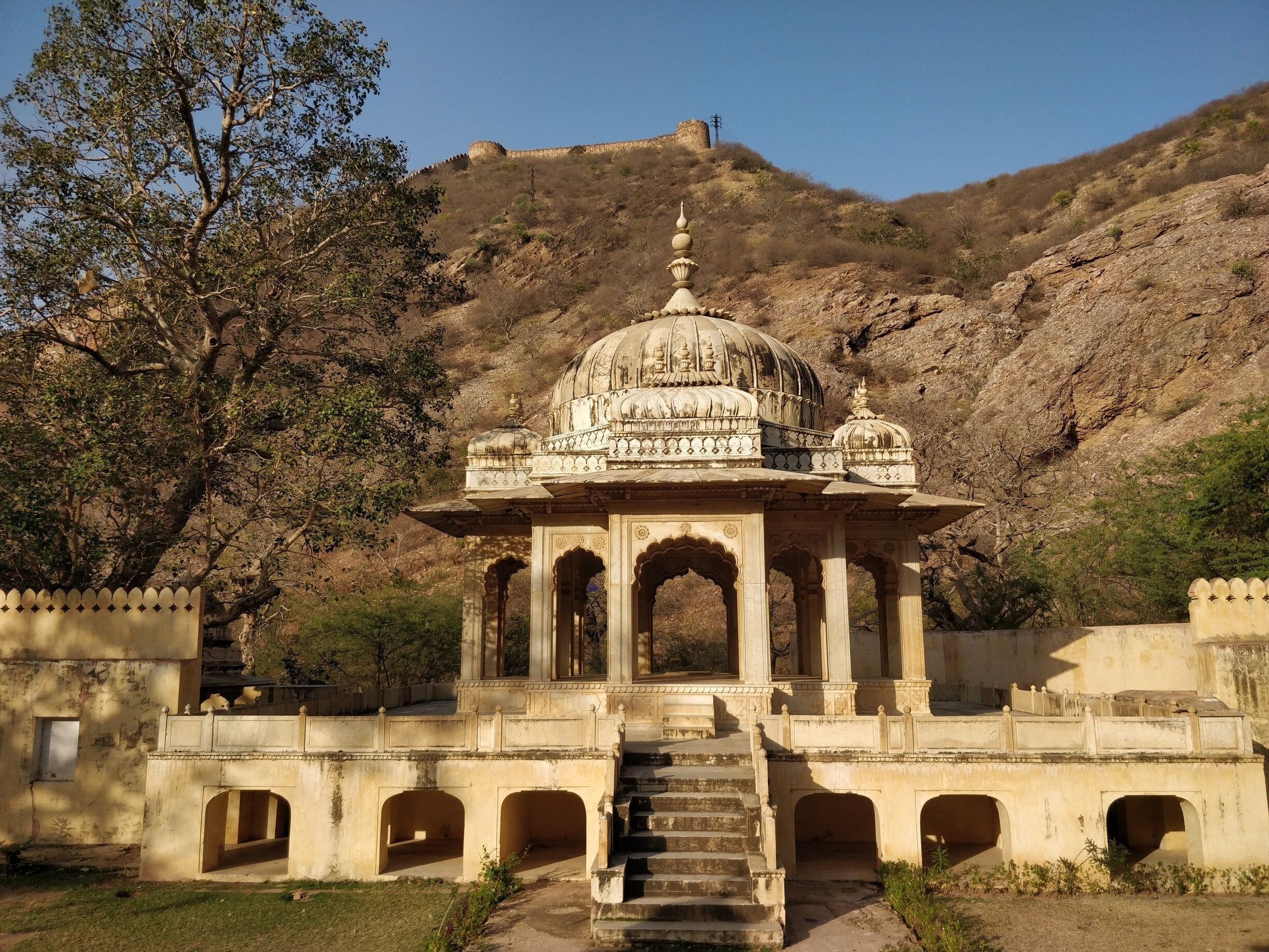 The Cenotaphs of Royal family of Jaipur. The place opens up at 09:00 am, entry fee is 20 rupees and there is no camera fee.
