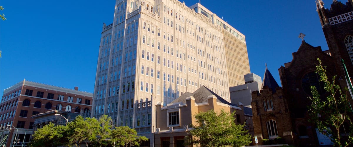 Jackson bevat historische architectuur en een stad