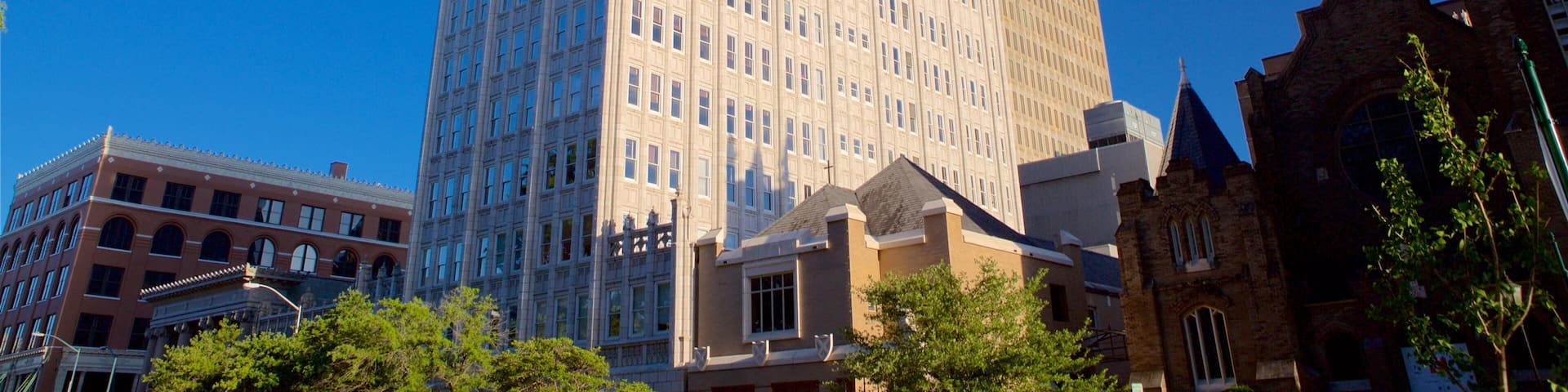 Jackson showing heritage architecture and a city