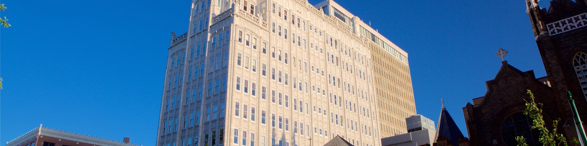 Jackson showing heritage architecture and a city