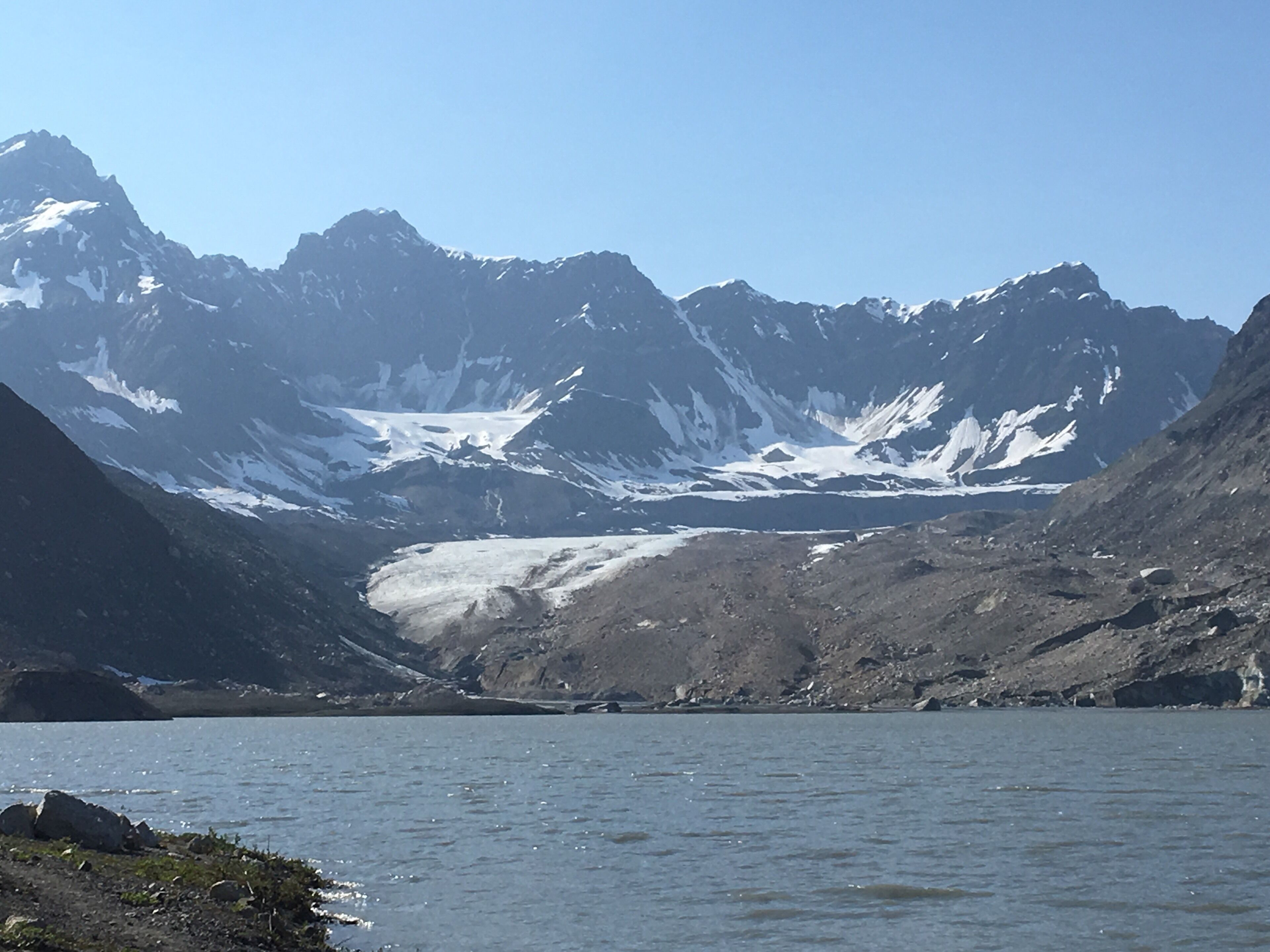 #backsidelake #backsideglacier #alaskarange #adventure #flyk2 #floatplane #alaska2019 #lovetohike #luv2travel #wanderingwidower