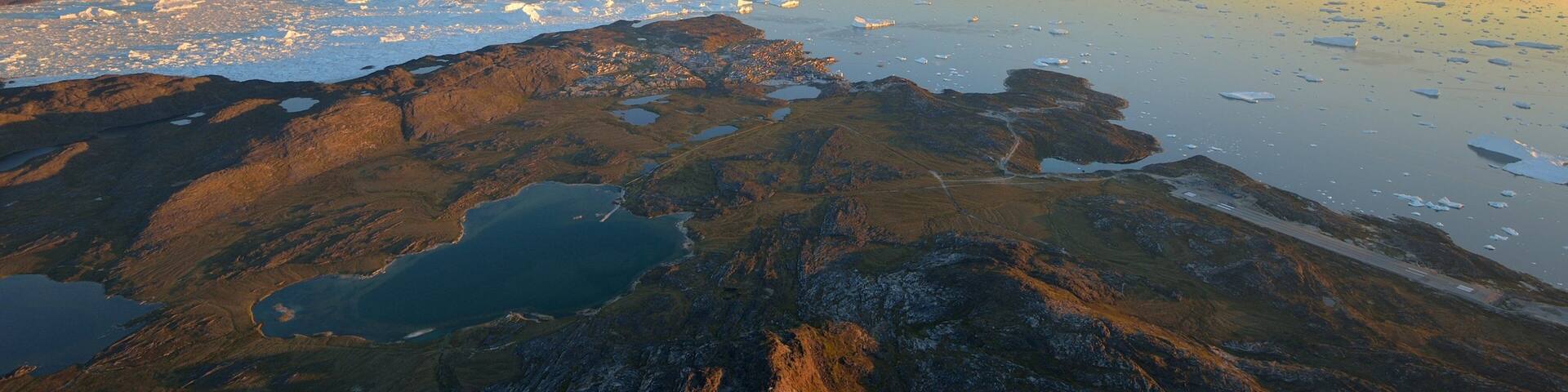 Ilulissat which includes general coastal views, landscape views and mountains