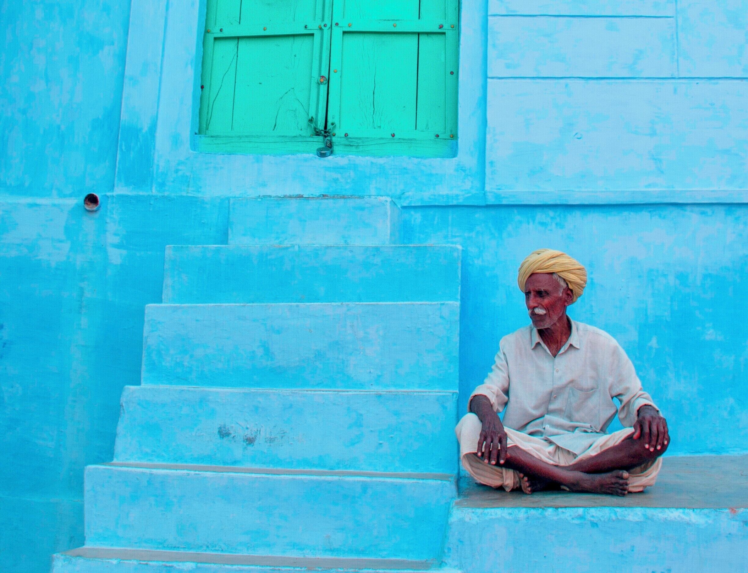 Outside a small temple in Jodhpur, near Mehrangarh Fort.