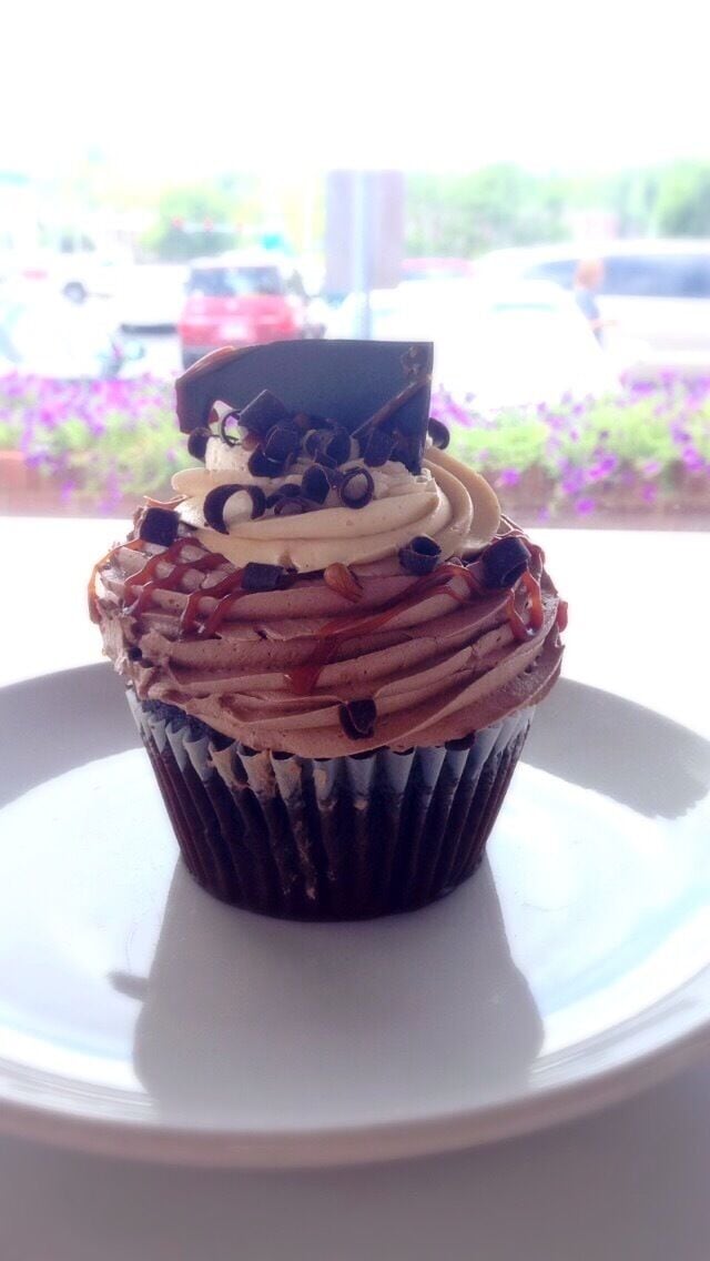 Cupcake shop in St. Louis that won Cupcake Wars twice!