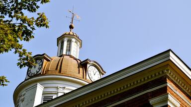 Vevay capital rotunda